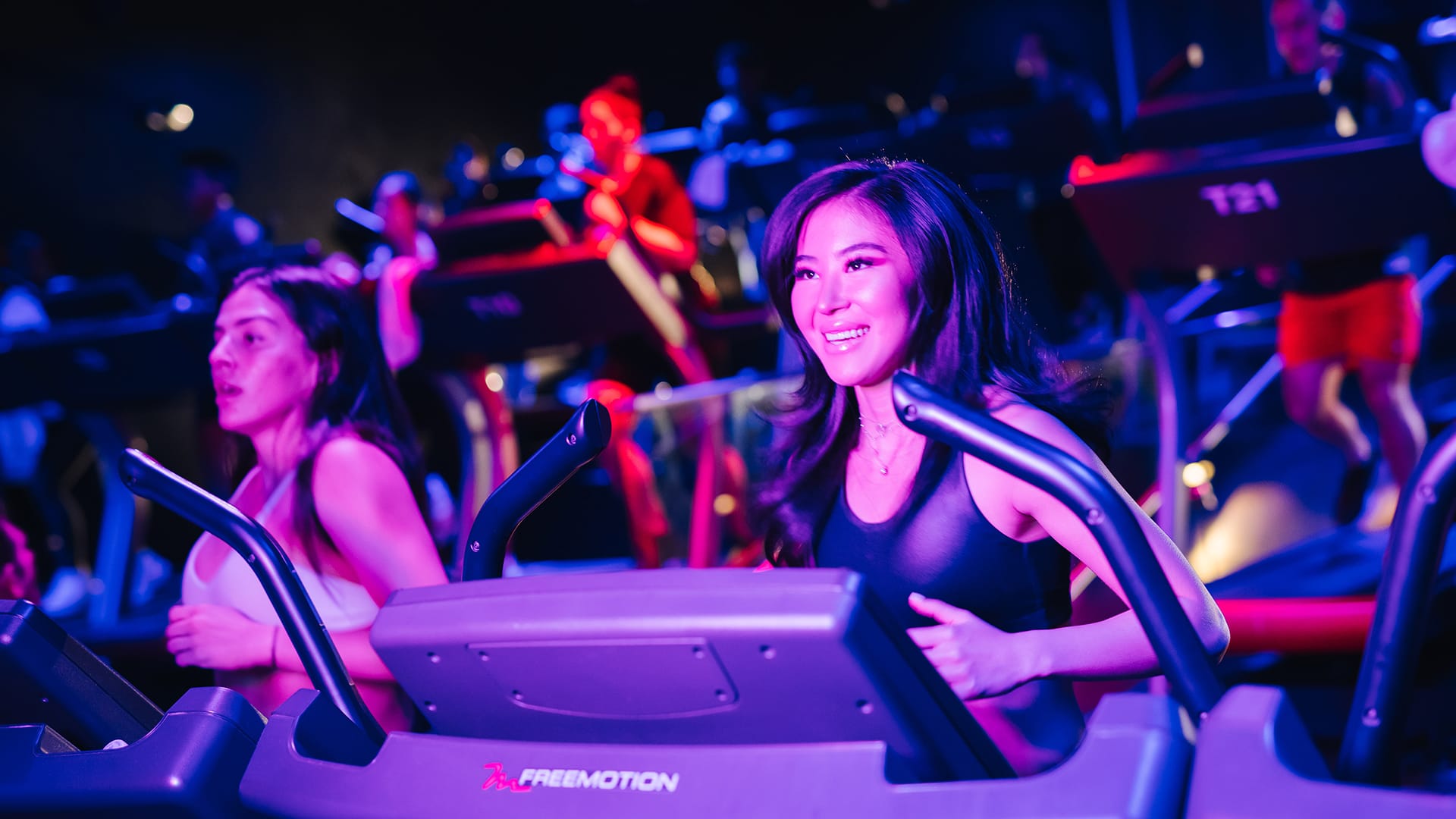 What Are Nightclub-Inspired Group Fitness Classes?